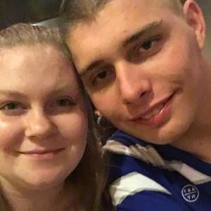 Meet your Posher, Mercedes